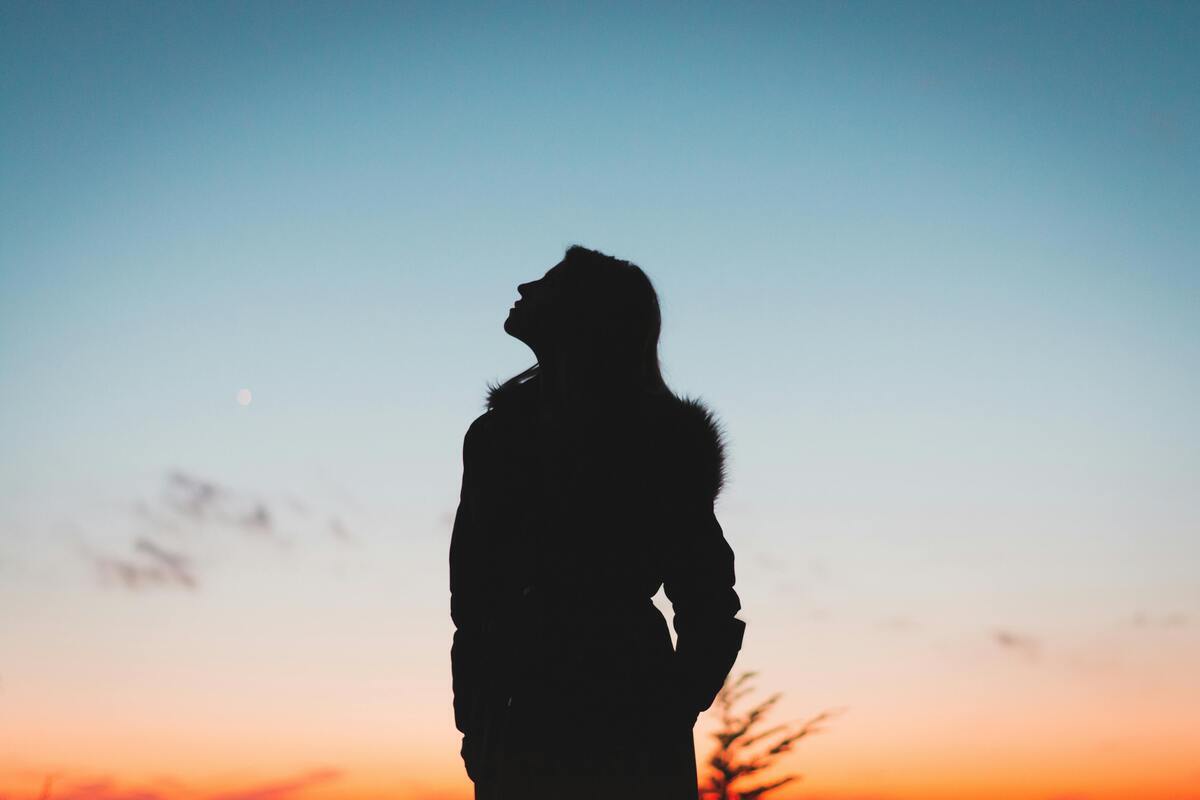 ombre de femme